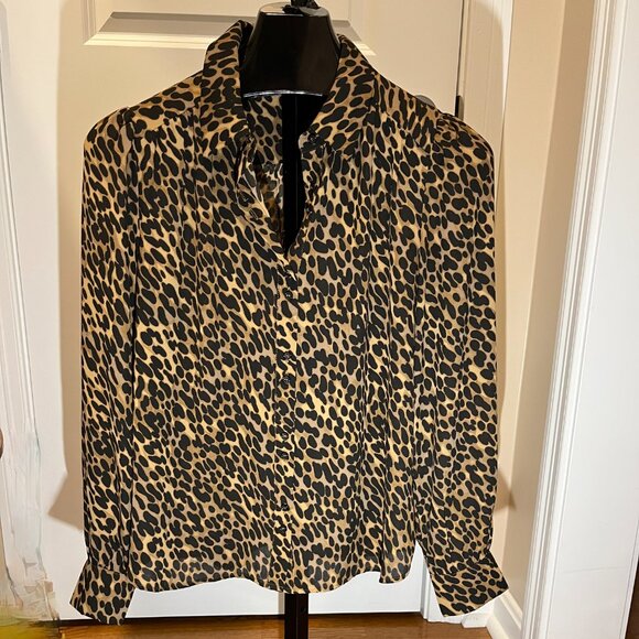 Daniel Rainn Leopard Print Blouse Size L Long Sleeve - Picture 1 of 9
